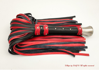 MTO Black & Red Huge Flogger 