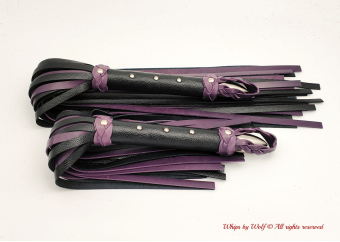 Single Medium Flogger in Black & Purple