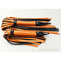 Flogger set in Metallic Orange & Black
