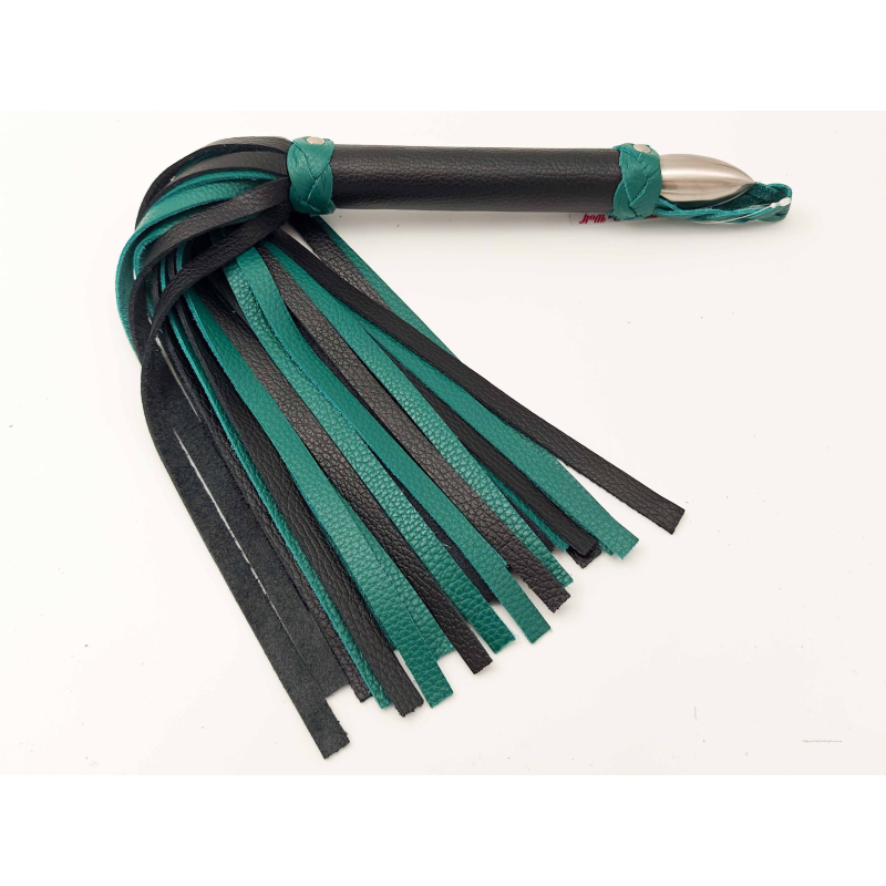 Single Medium Flogger in Black & Forest Green
