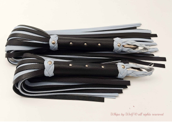 Flogger set in Black & Ice Blue