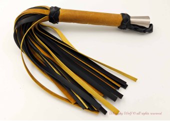 Exclusive Flogger set in Wax Yellow & Sharp Black