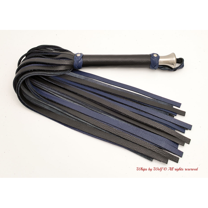 MTO Black & Dark Blue Large Flogger