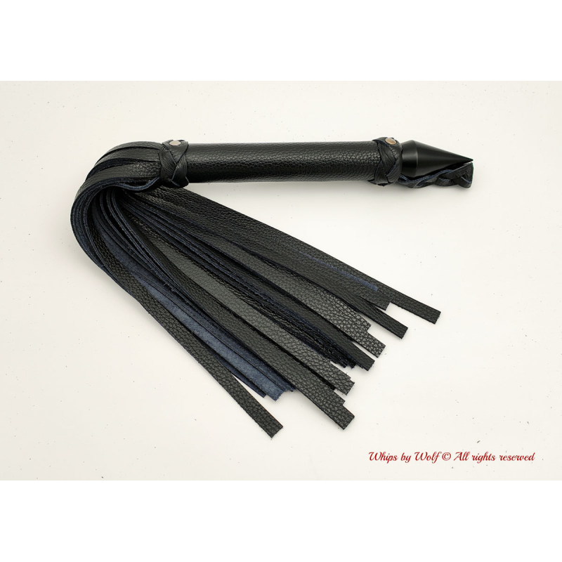 MTO Black Medium Flogger 