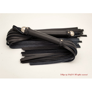 MTO Black Floggerset 