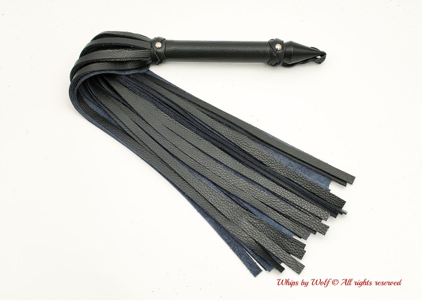 MTO Black Large Flogger 