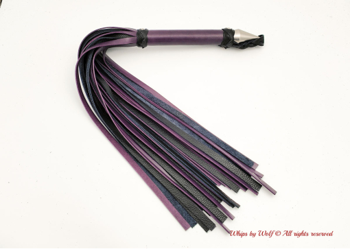 Single Large Flogger in Purple & Black
