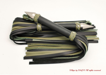 Single Medium Flogger in Olive & Black