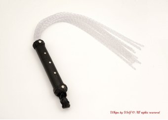 Light Twisted Gummy Flogger