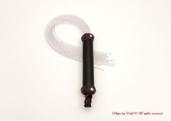 Light Twisted Gummy Flogger