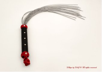 Solid Gummy Flogger