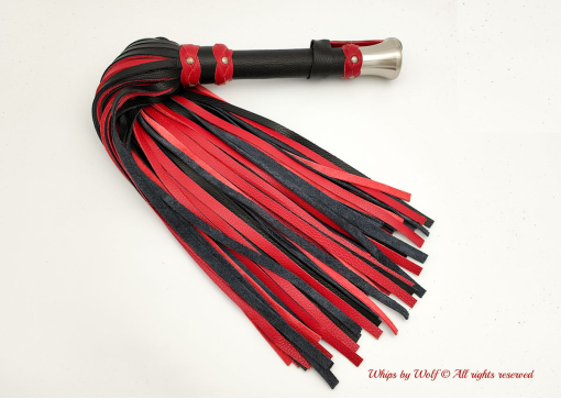 MTO Black & Red Huge Flogger 