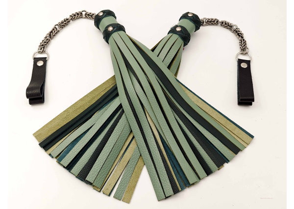 Poi Floggers in Green & Black