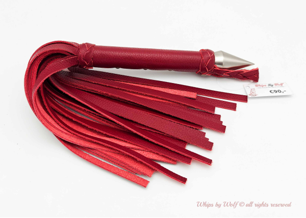 Single Medium Flogger in Sharp Red