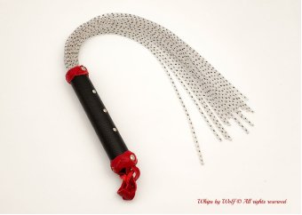 Dark Twisted Gummy Flogger