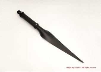 Black Dragon tongue