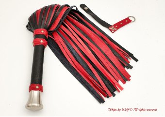 MTO Black & Red Huge Flogger 