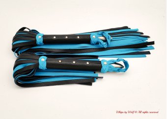 Single Large Flogger in Black & Turquoise 